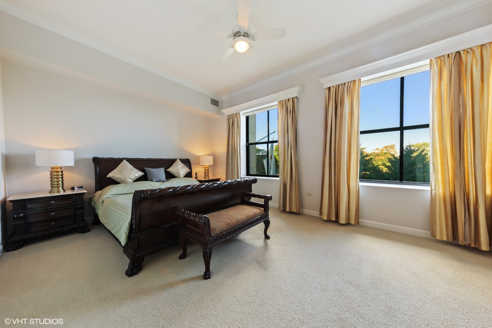310 S Michigan Avenue Unit: 202