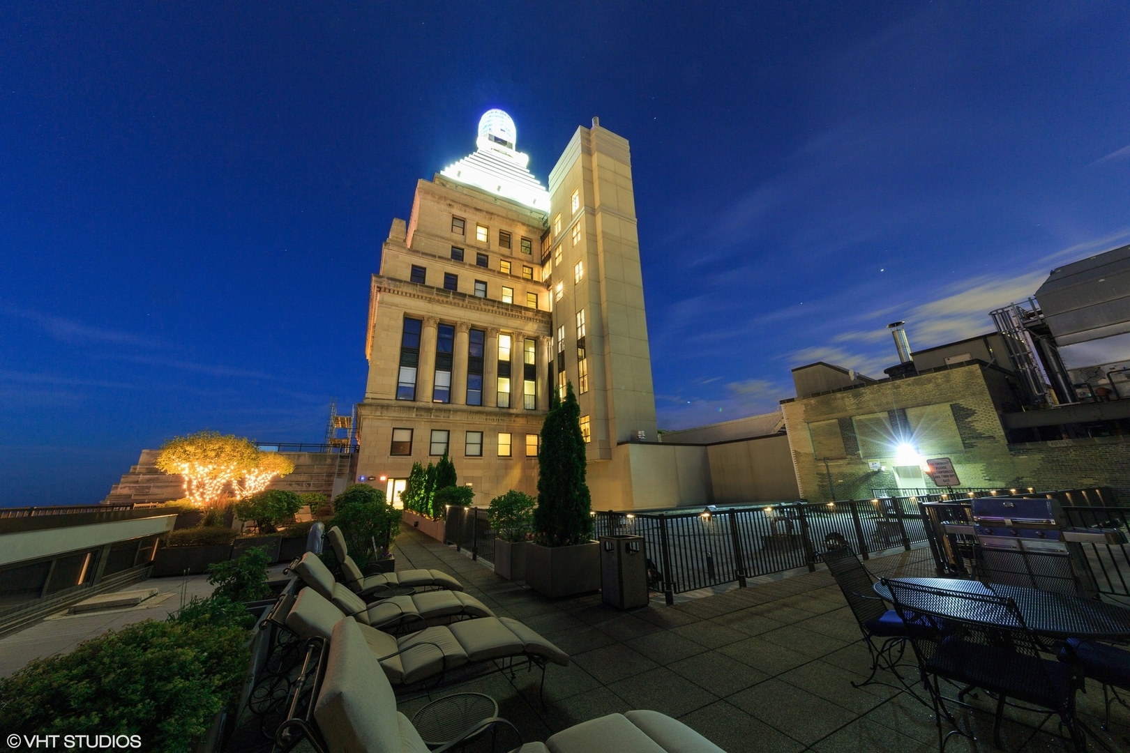 310 S Michigan Avenue Unit: 202