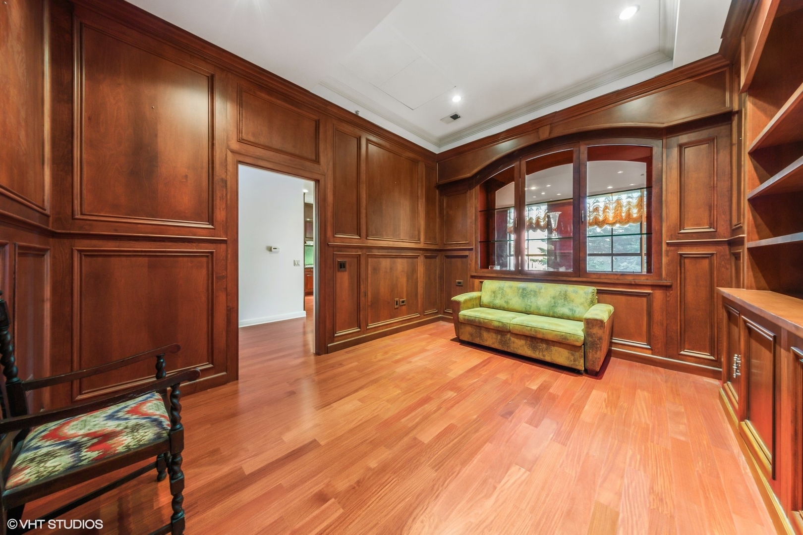 310 S Michigan Avenue Unit: 202