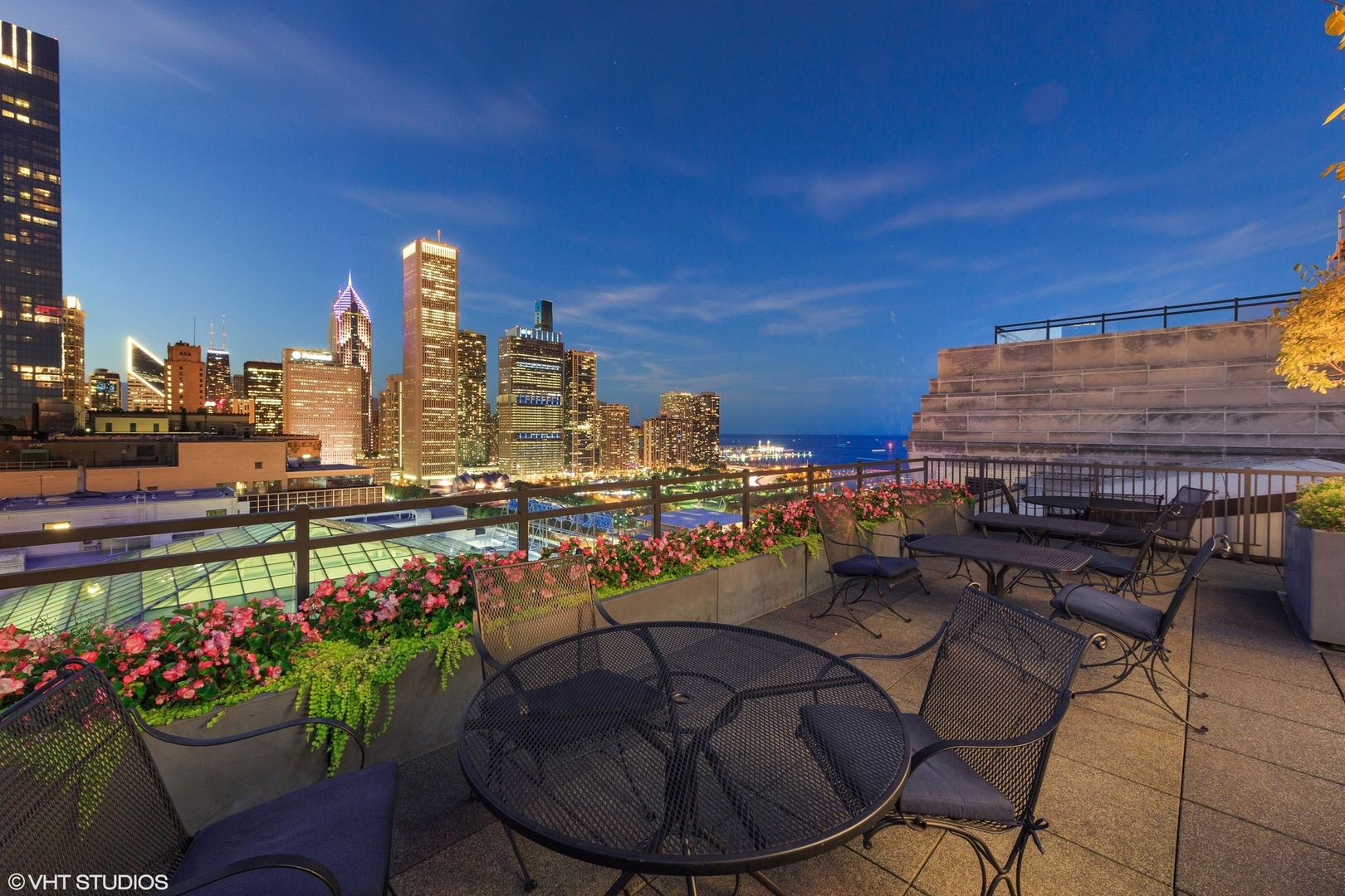 310 S Michigan Avenue Unit: 202