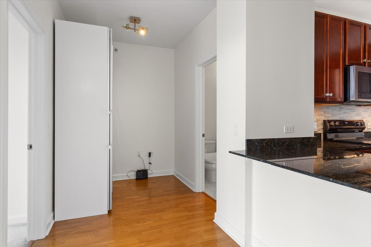 100 E 14th Street Unit: 2204