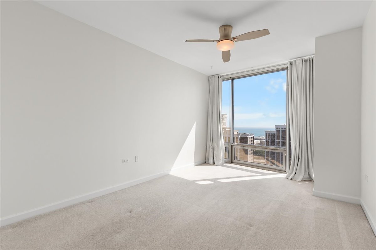 100 E 14th Street Unit: 2204
