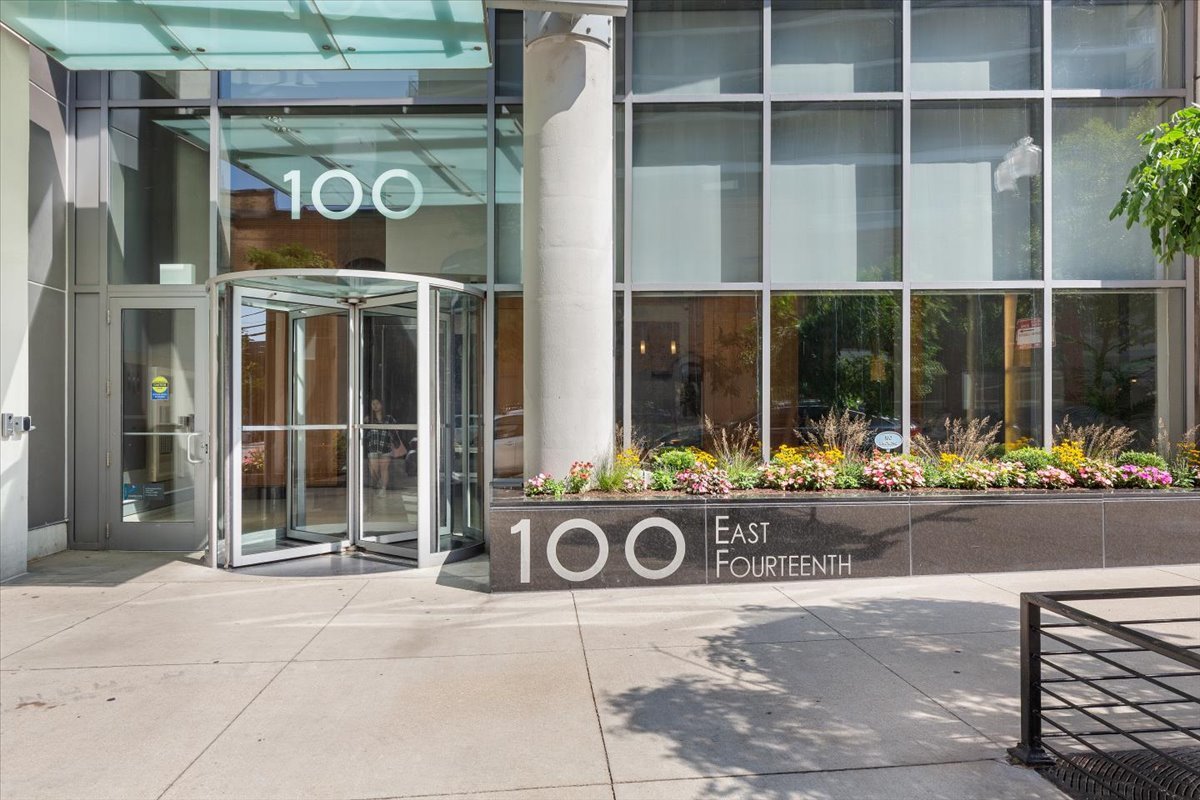 100 E 14th Street Unit: 2204