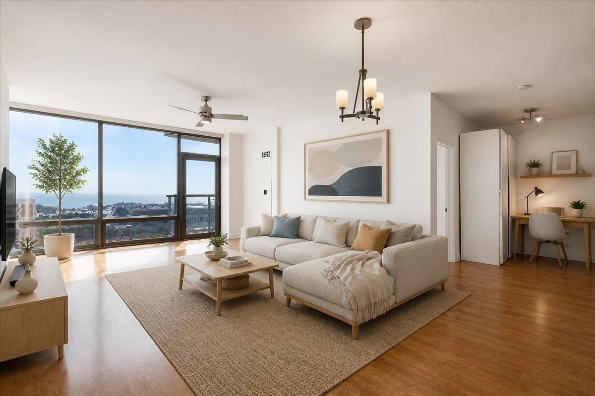 100 E 14th Street Unit: 2204