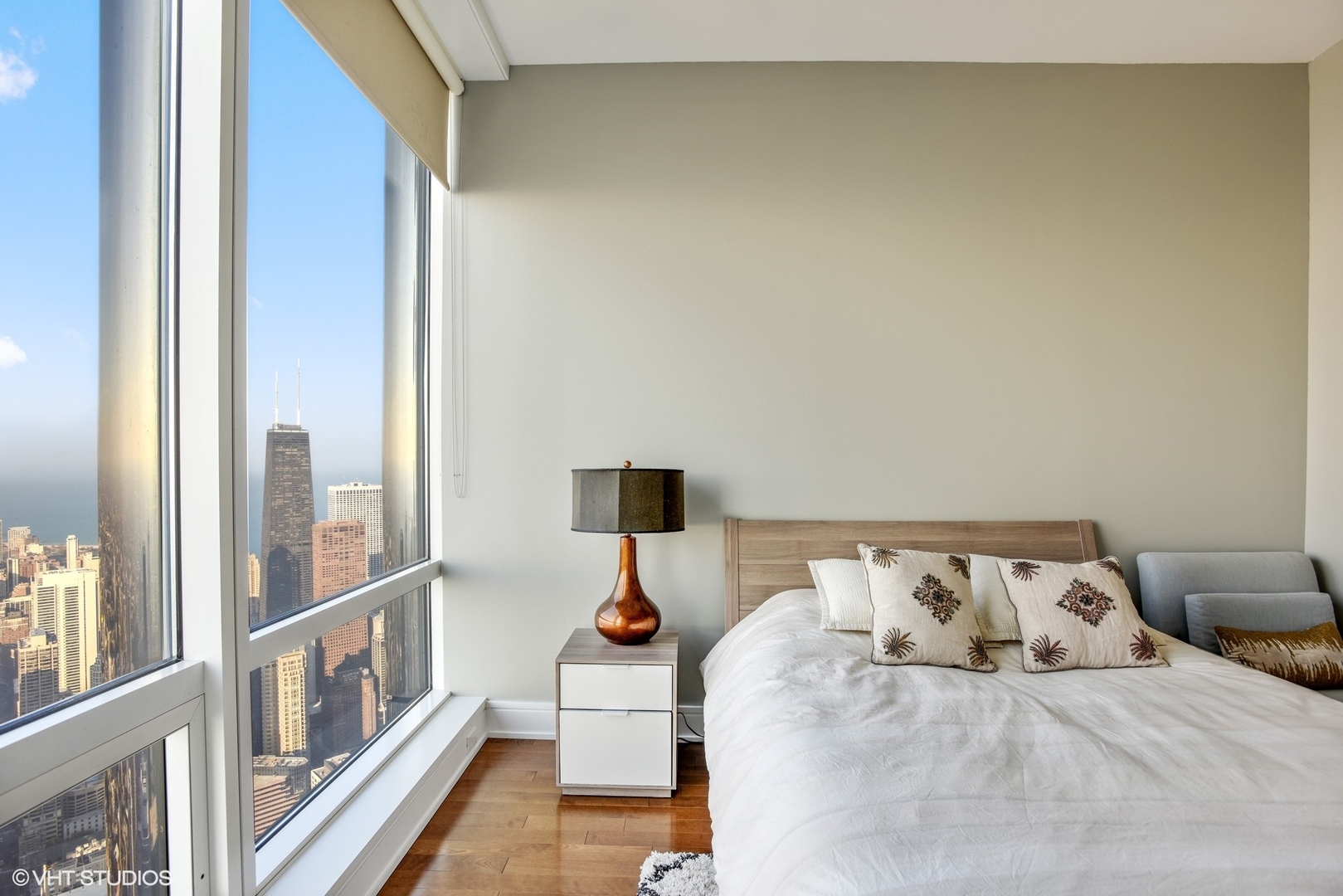 401 N Wabash Avenue Unit: 80B