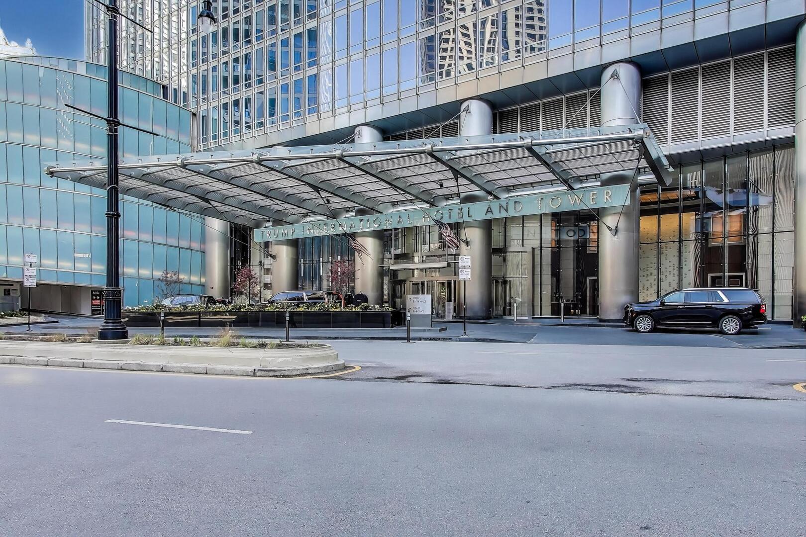 401 N Wabash Avenue Unit: 80B