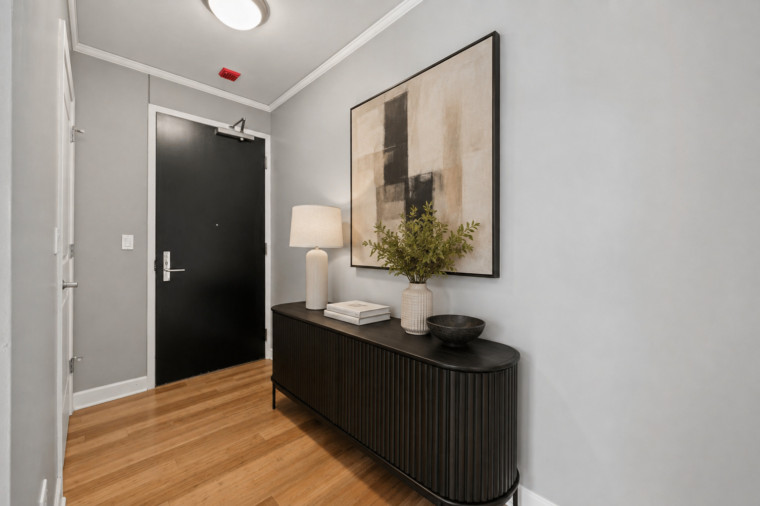 225 N Columbus Drive Unit: 5611