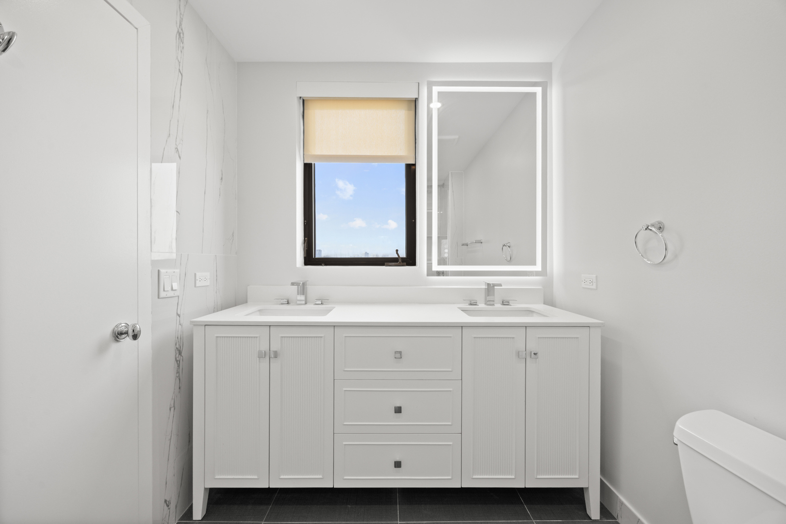 222 S Racine Avenue Unit: 403