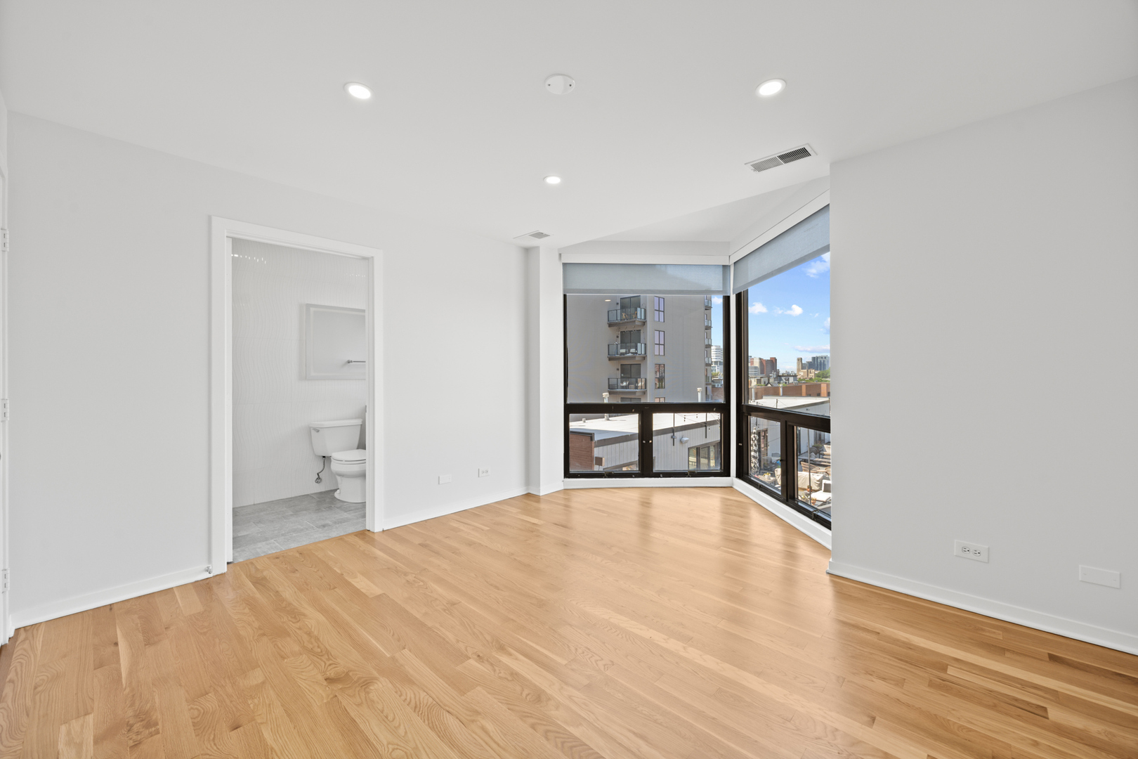 222 S Racine Avenue Unit: 403