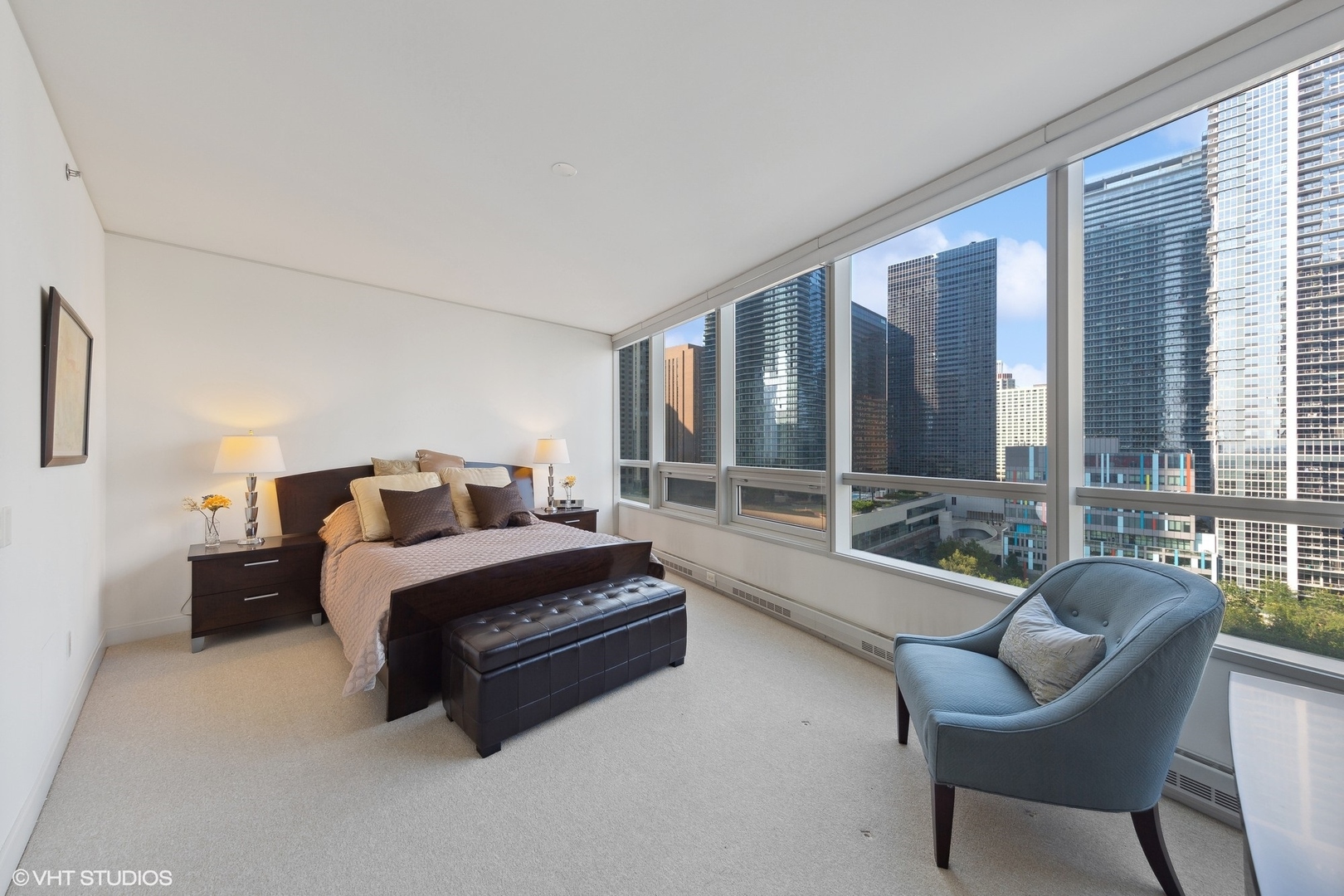 340 E Randolph Street Unit: 1000