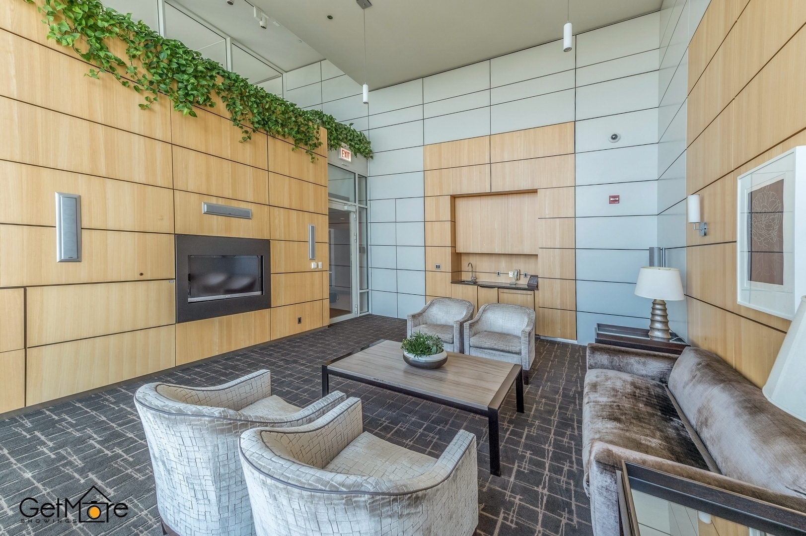 340 E Randolph Street Unit: 1000