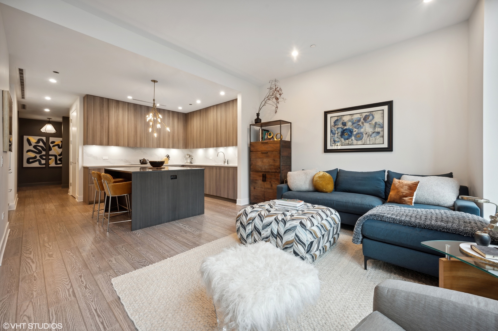 403 N Wabash Avenue Unit: 7A