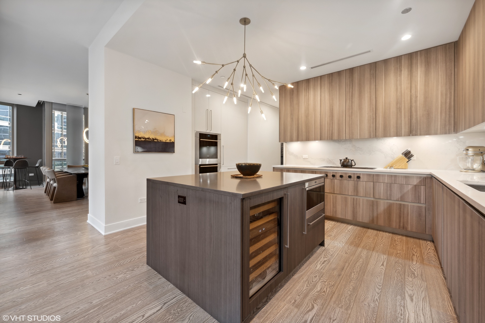 403 N Wabash Avenue Unit: 7A