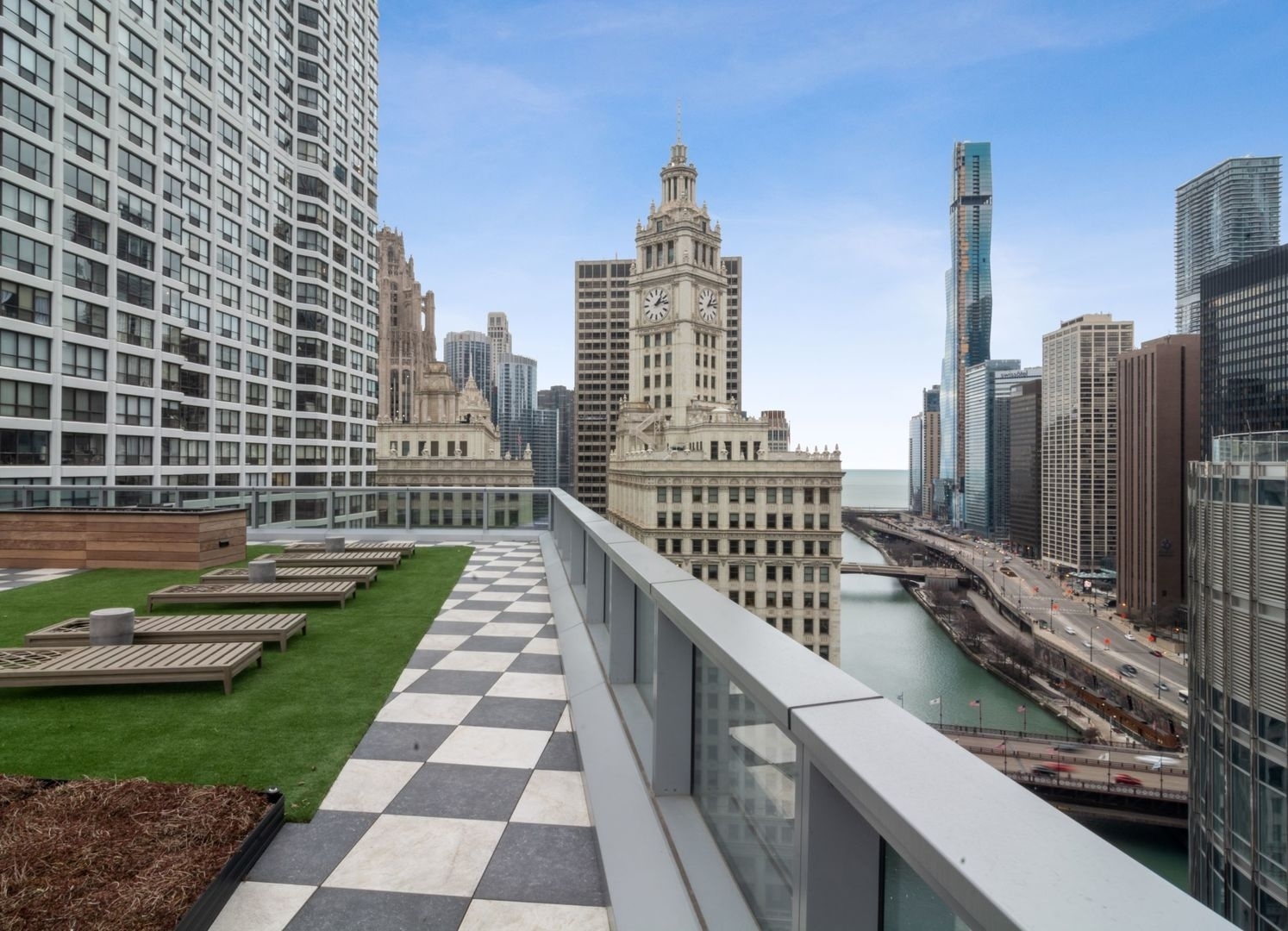 403 N Wabash Avenue Unit: 7A