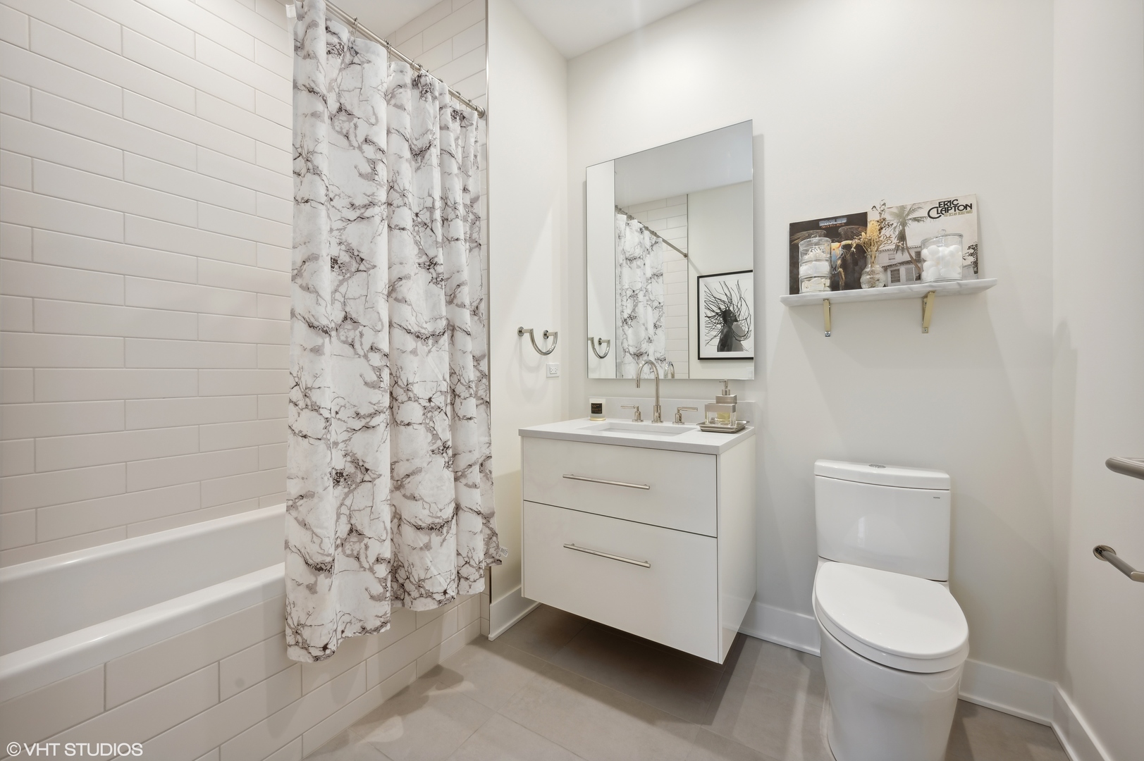 403 N Wabash Avenue Unit: 7A
