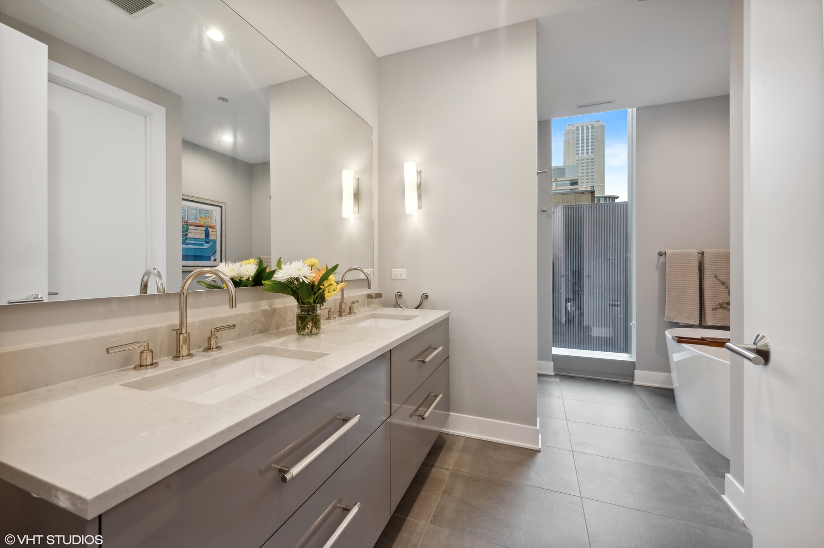 403 N Wabash Avenue Unit: 7A