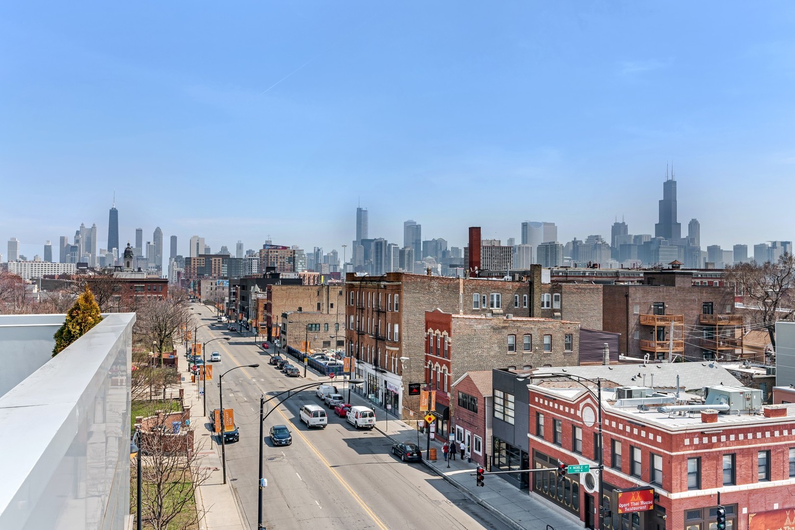 1404 W Chicago Avenue Unit: 4