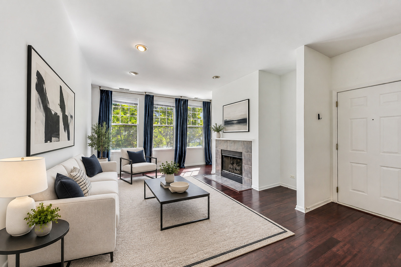 301 W GOETHE Street Unit: 304C
