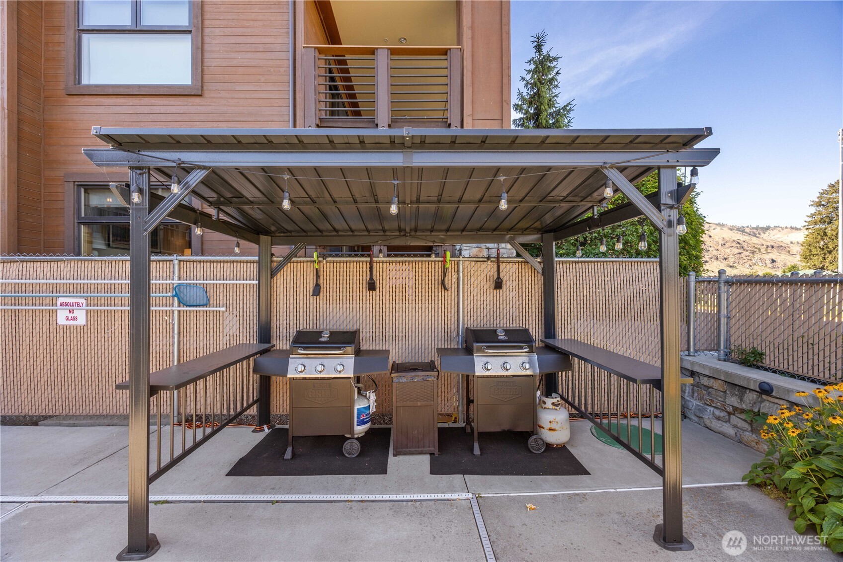 420 W Manson Road Unit: 6