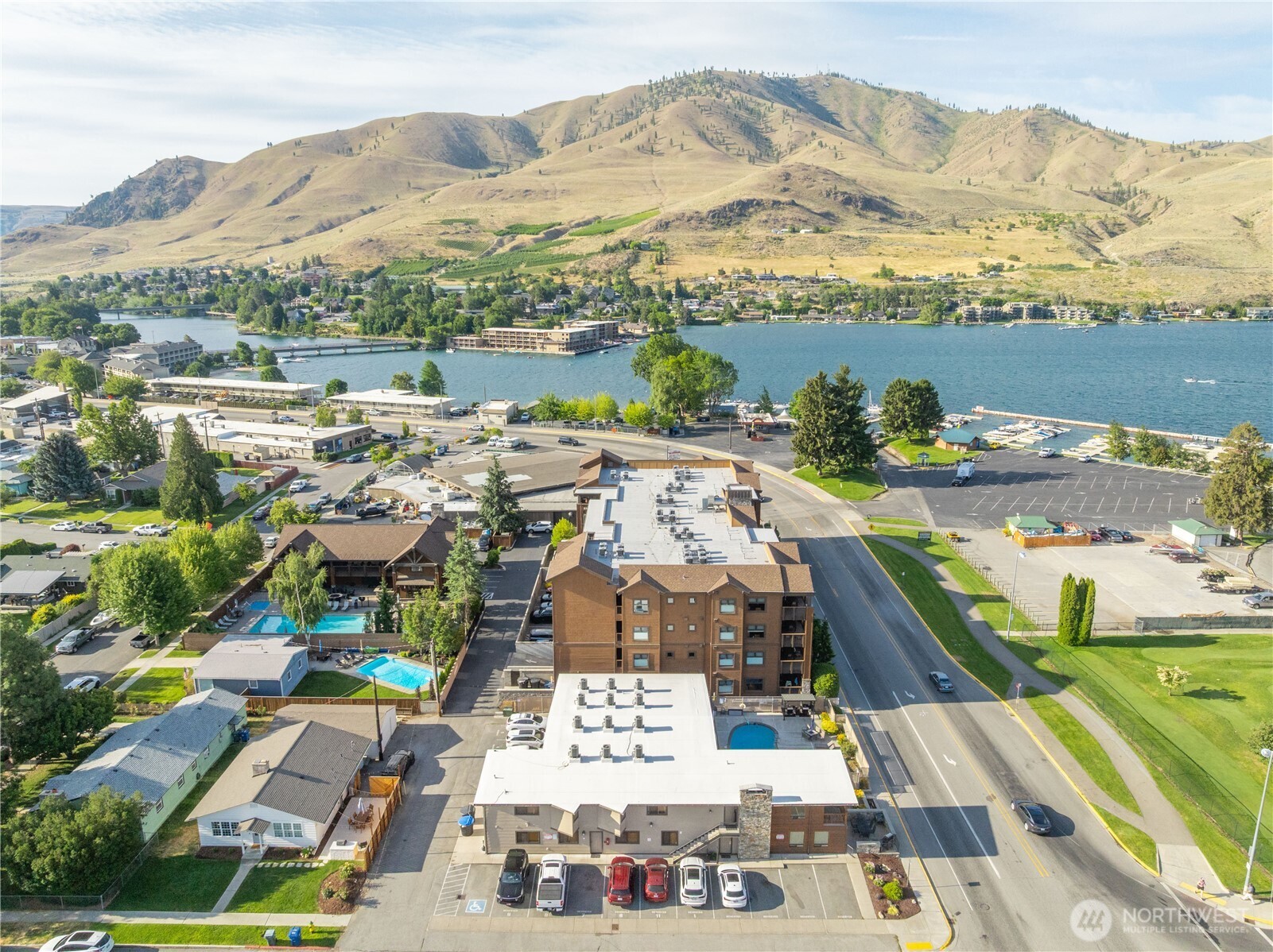 420 W Manson Road Unit: 6
