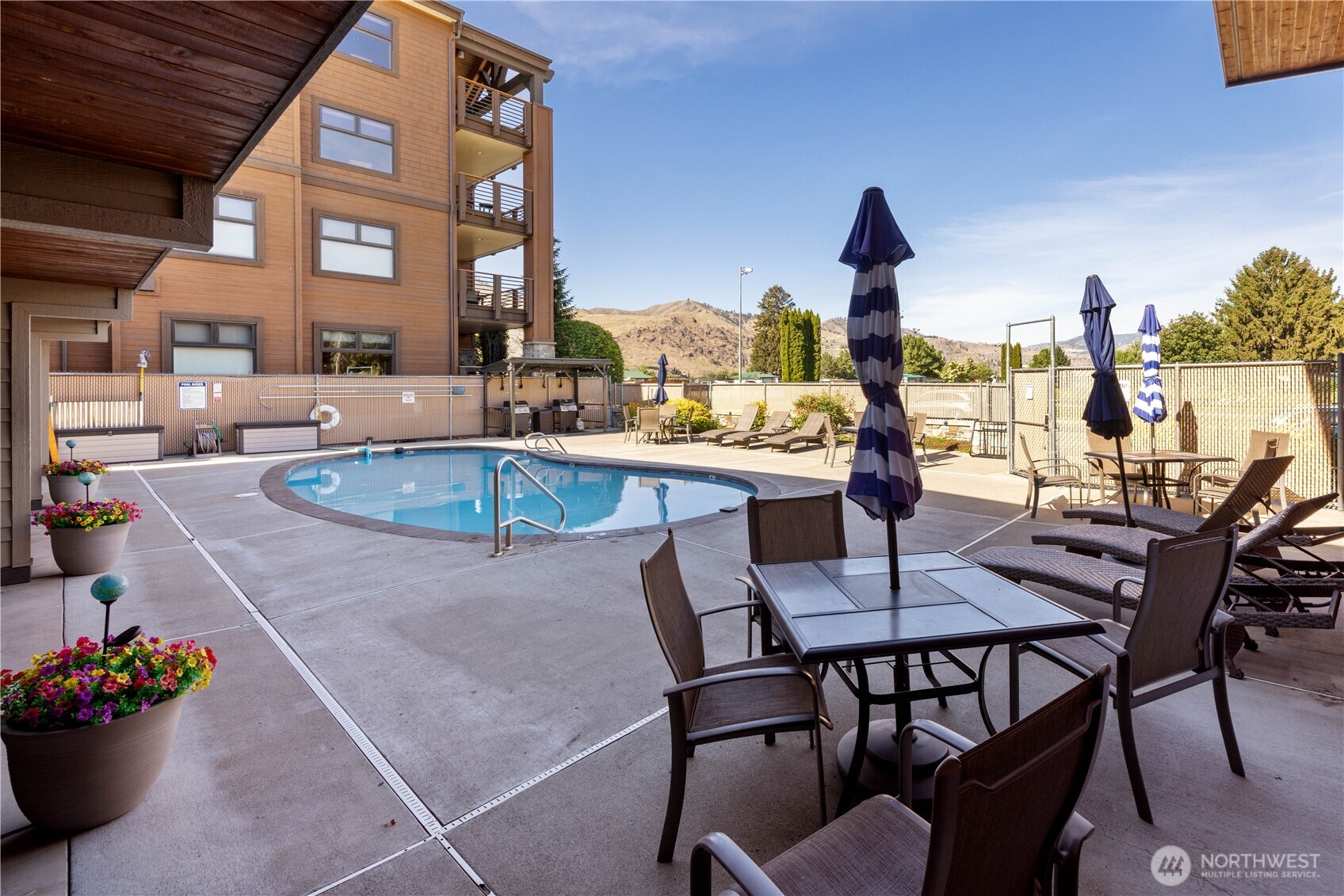 420 W Manson Road Unit: 6