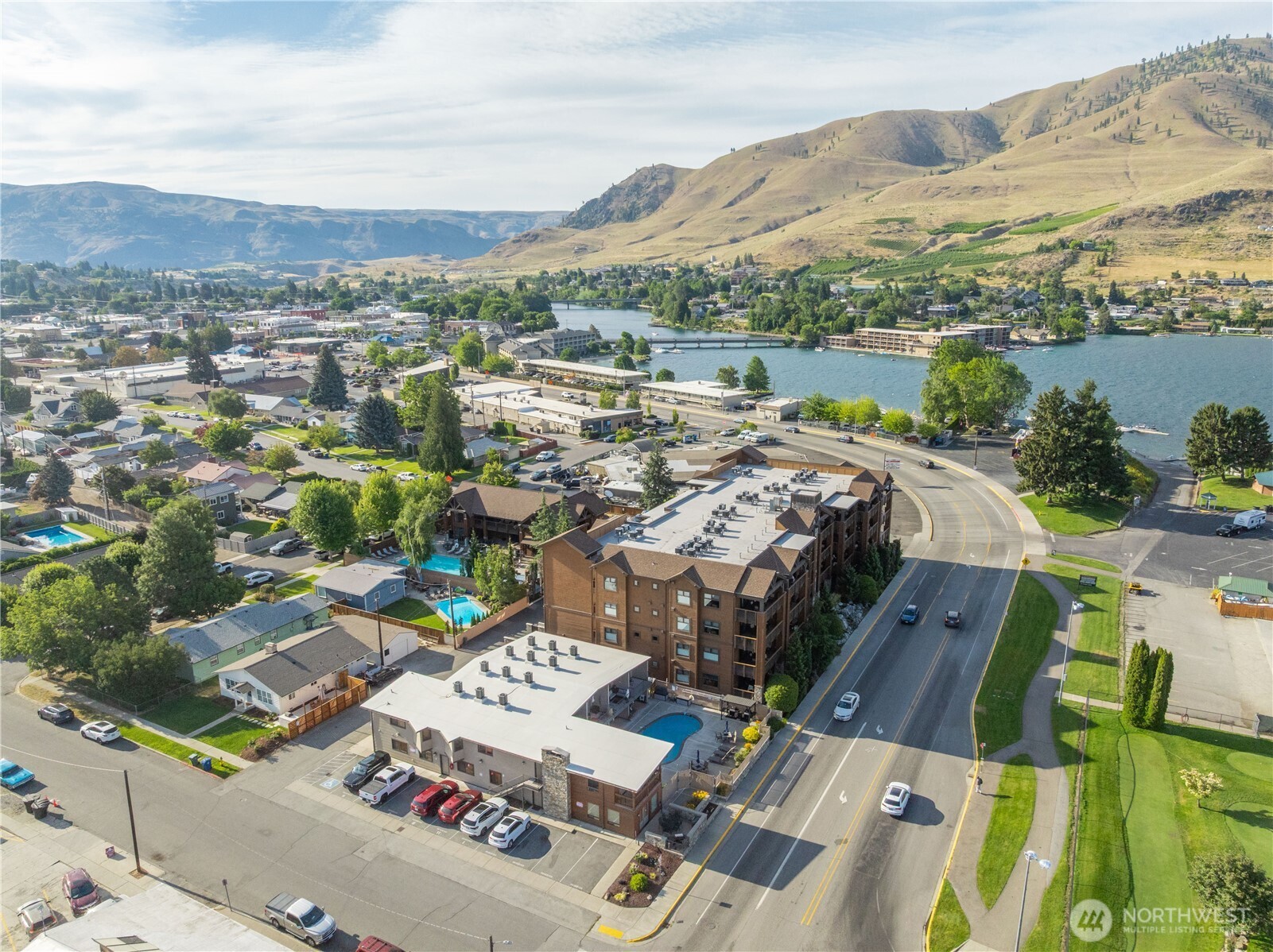 420 W Manson Road Unit: 6