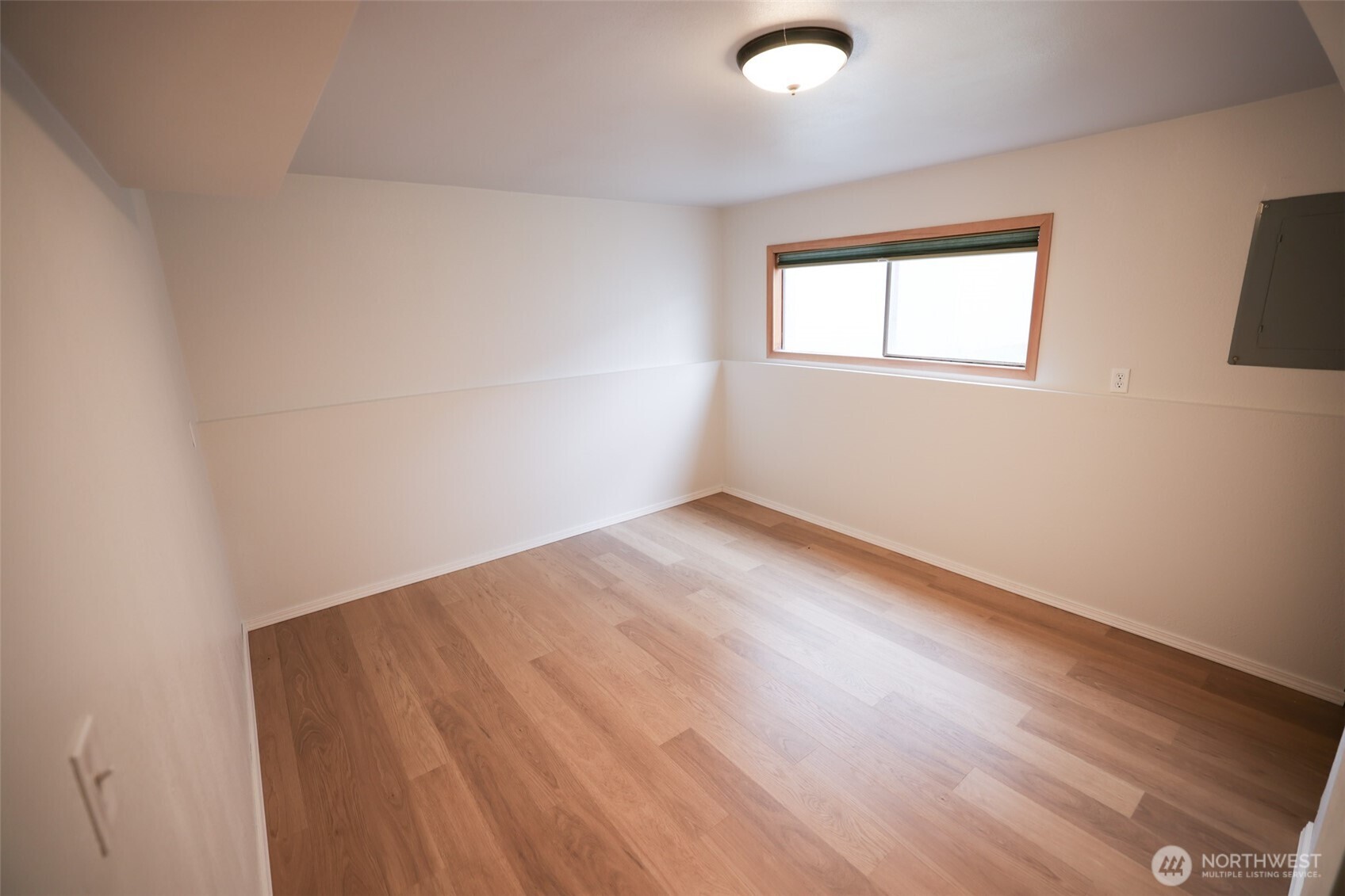 227 E Franklin