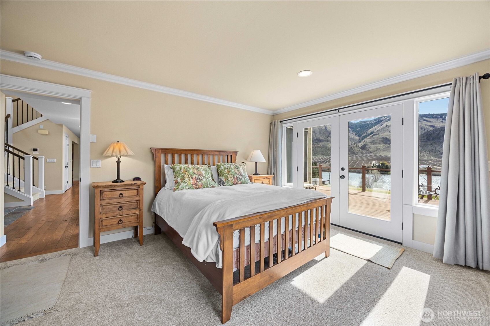 35 Sackett Glen Lane