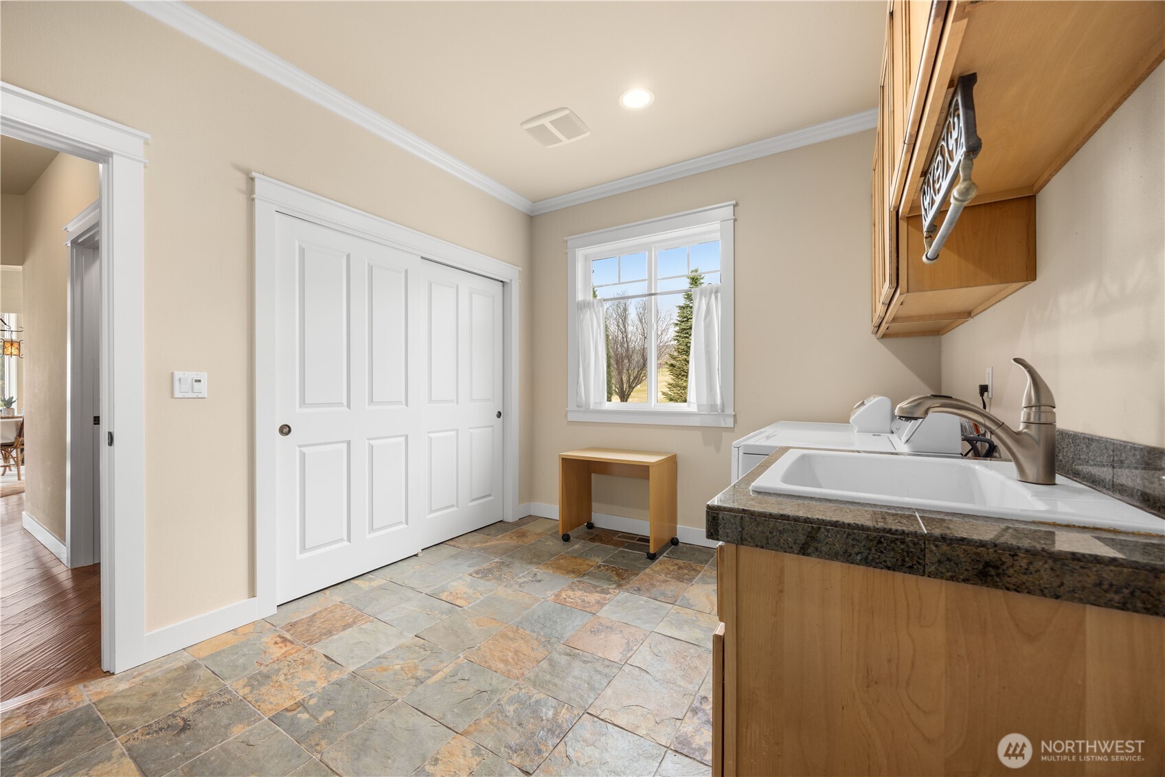 35 Sackett Glen Lane