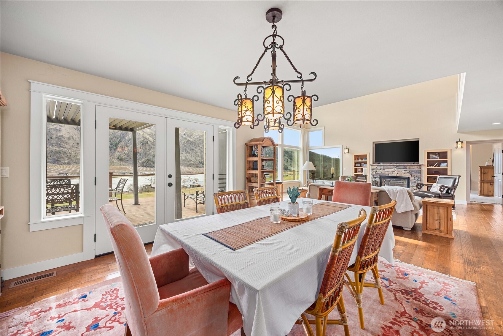 35 Sackett Glen Lane