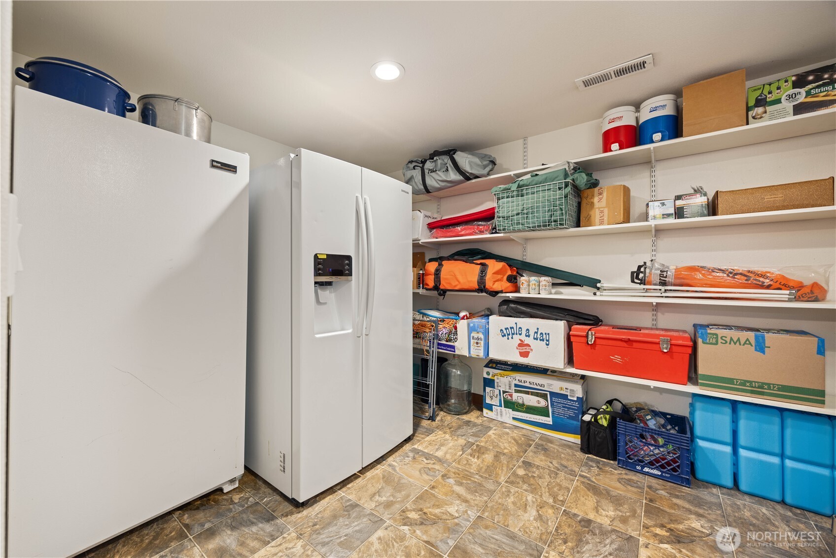 2031 W Terrace Avenue