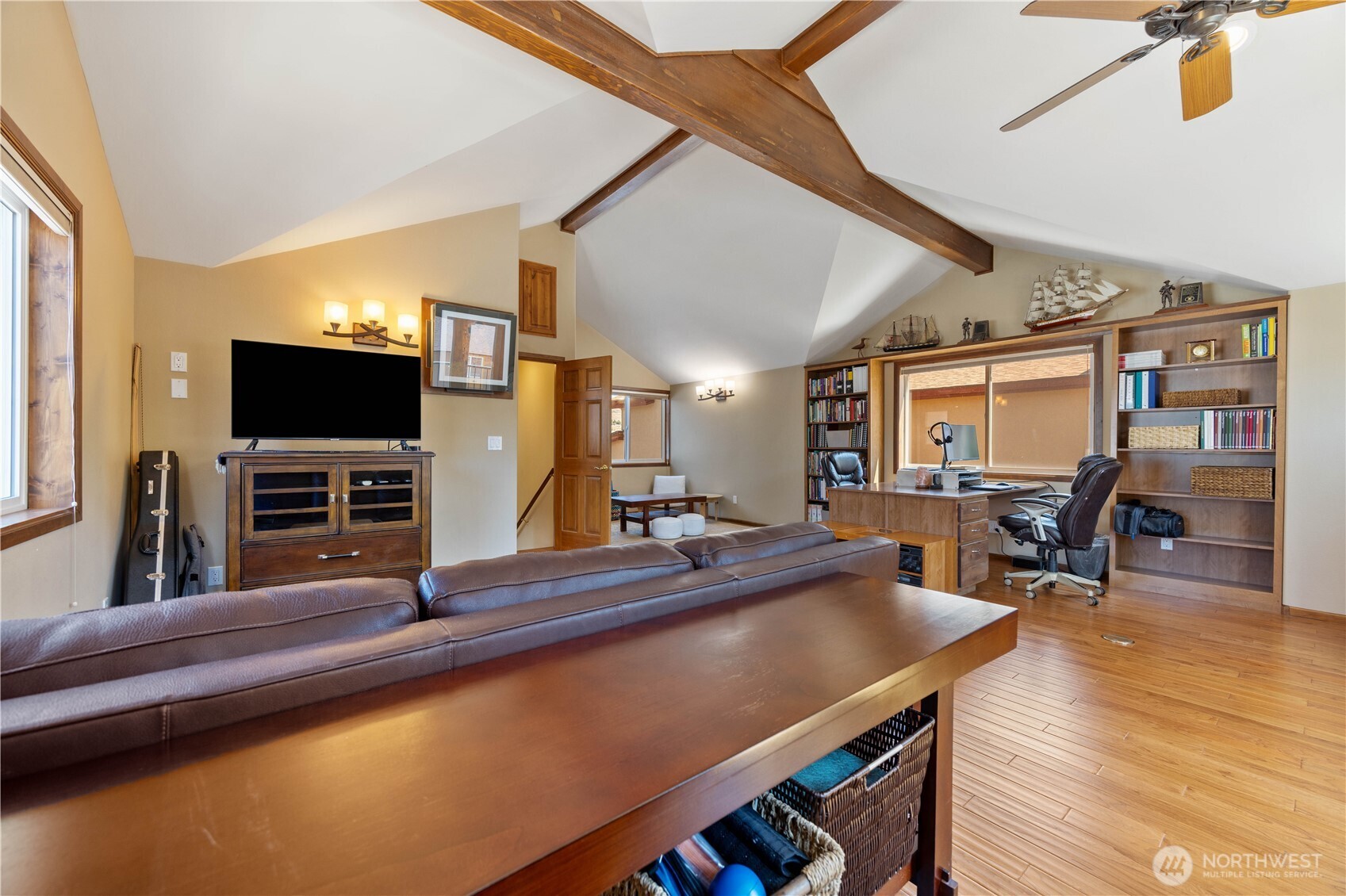 2031 W Terrace Avenue