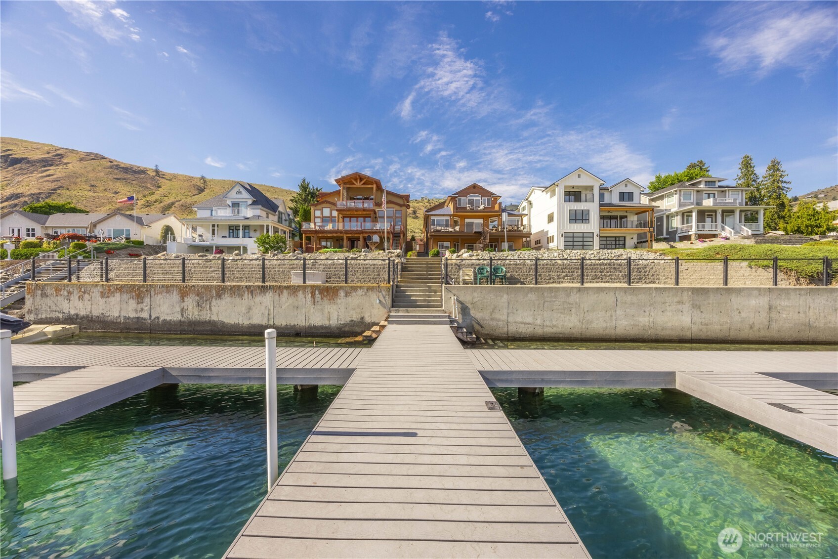 2031 W Terrace Avenue