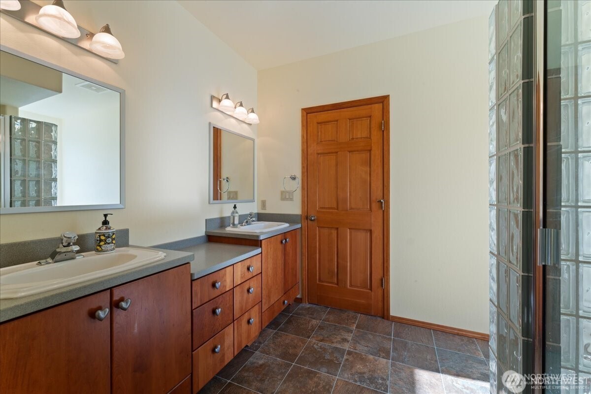 129 Chelan View Drive