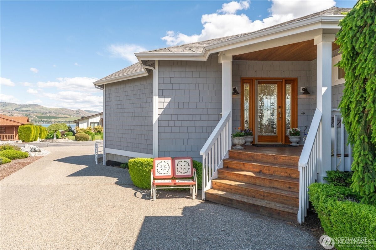 129 Chelan View Drive