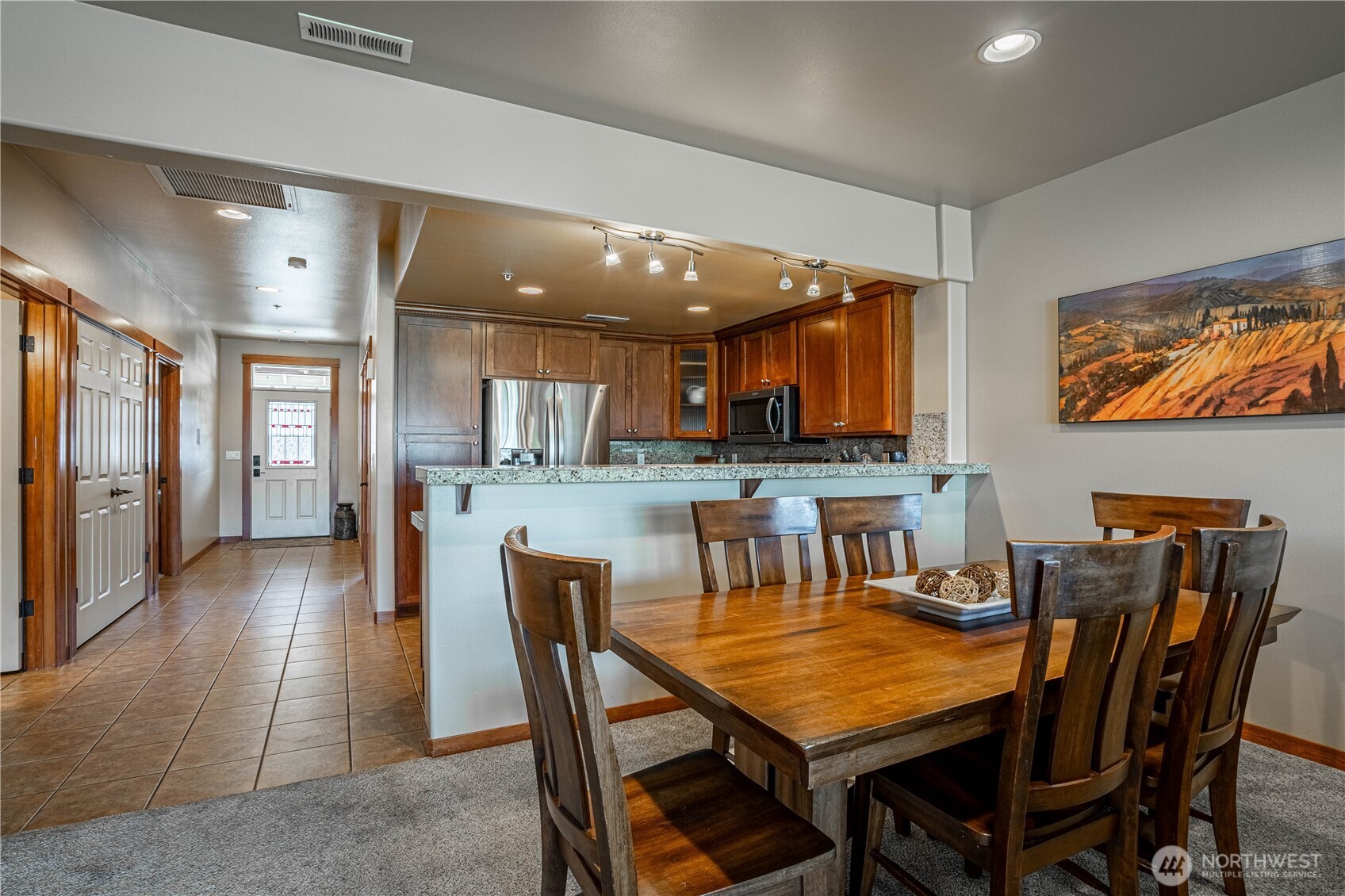 123 Red Hawk Dr Unit: 4