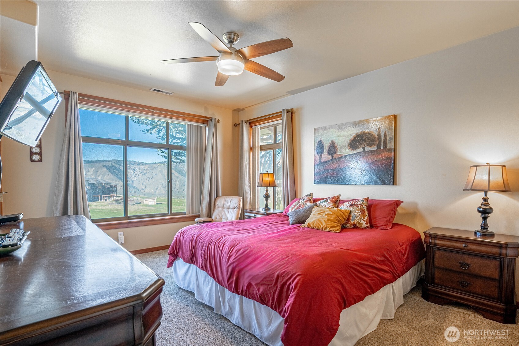 123 Red Hawk Dr Unit: 4