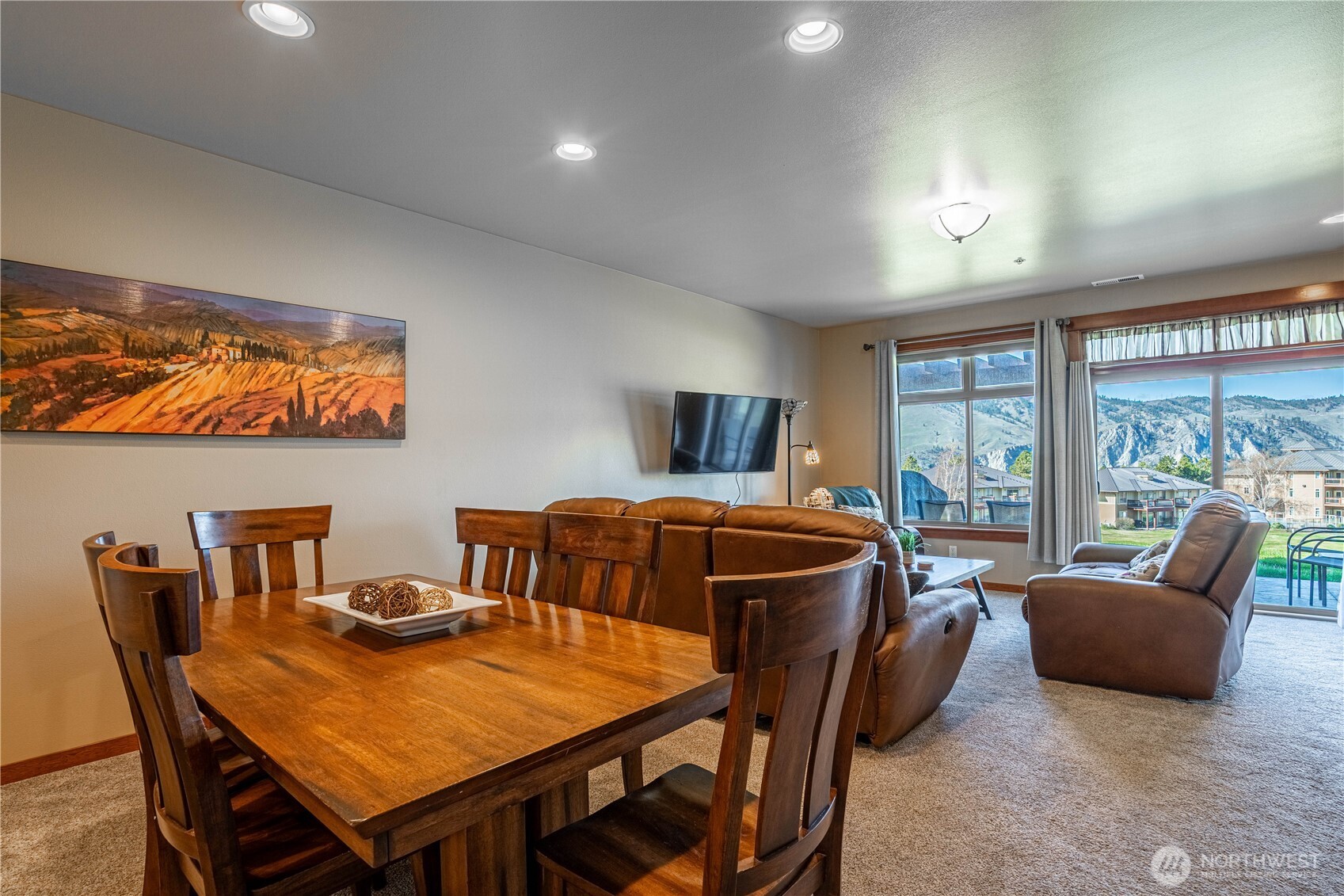 123 Red Hawk Dr Unit: 4