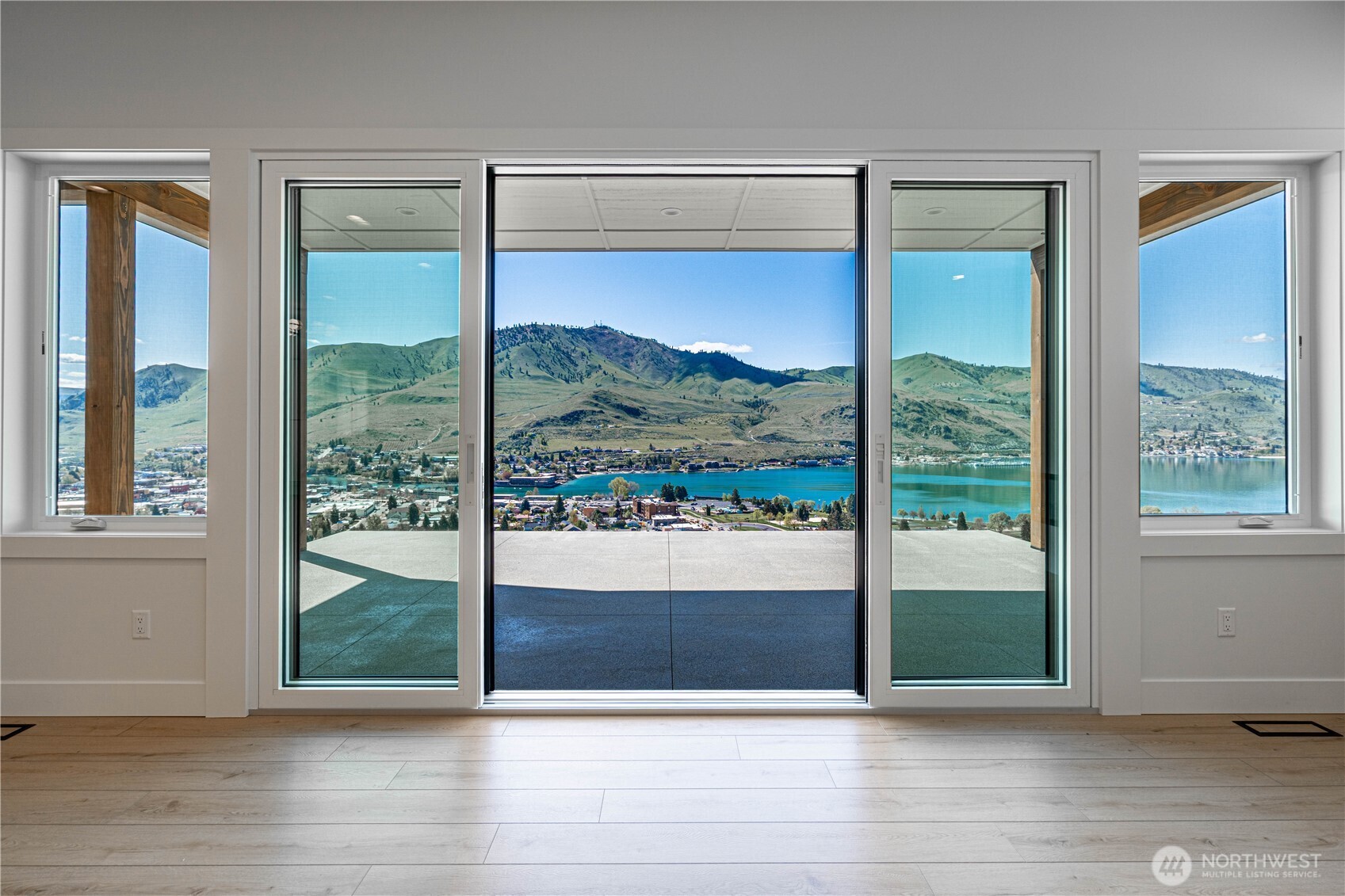 548 Harvest Ridge Drive