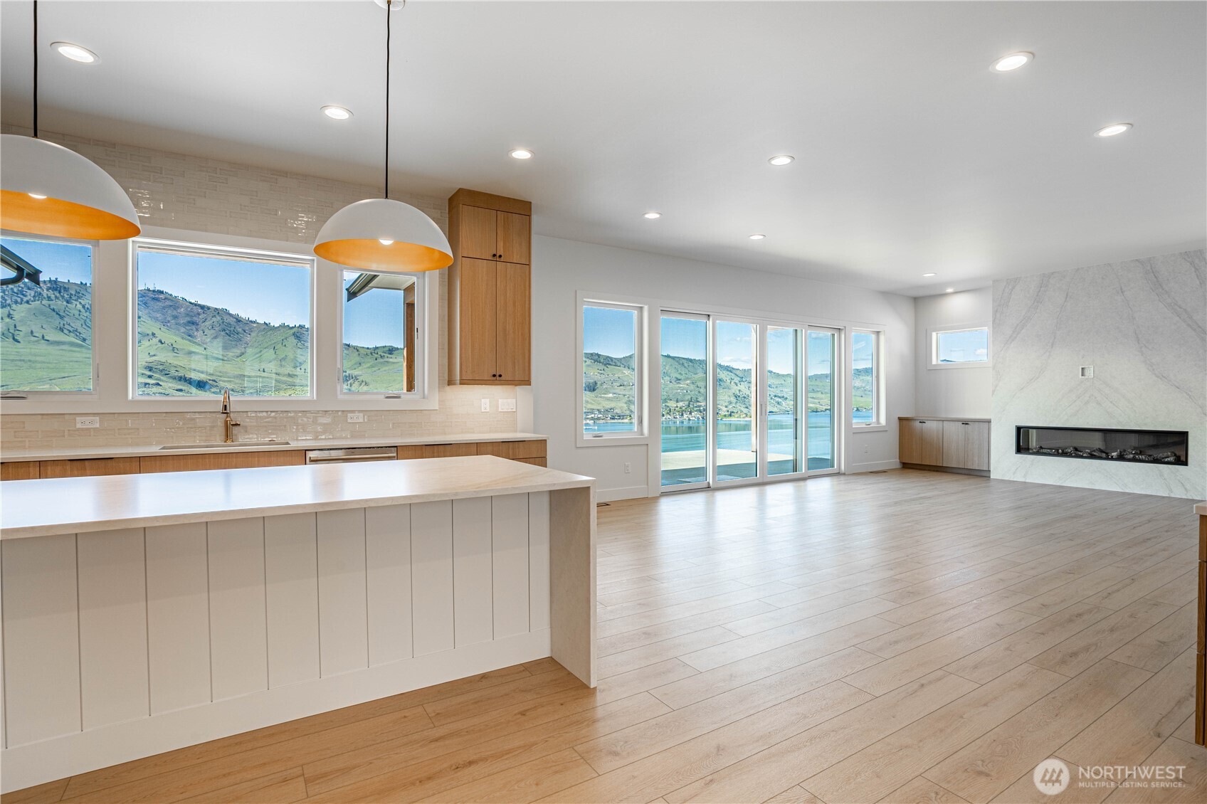 548 Harvest Ridge Drive