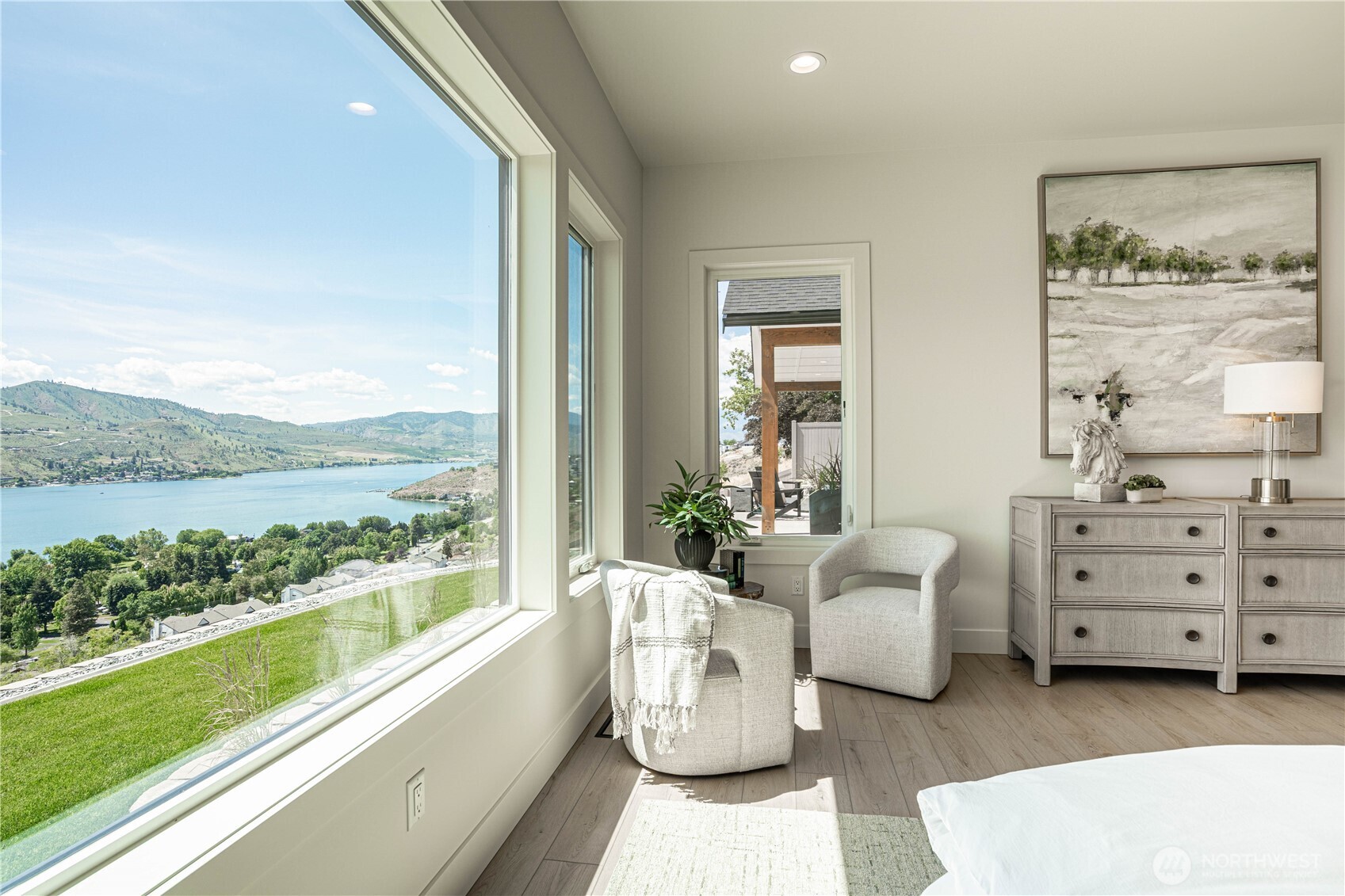 548 Harvest Ridge Drive