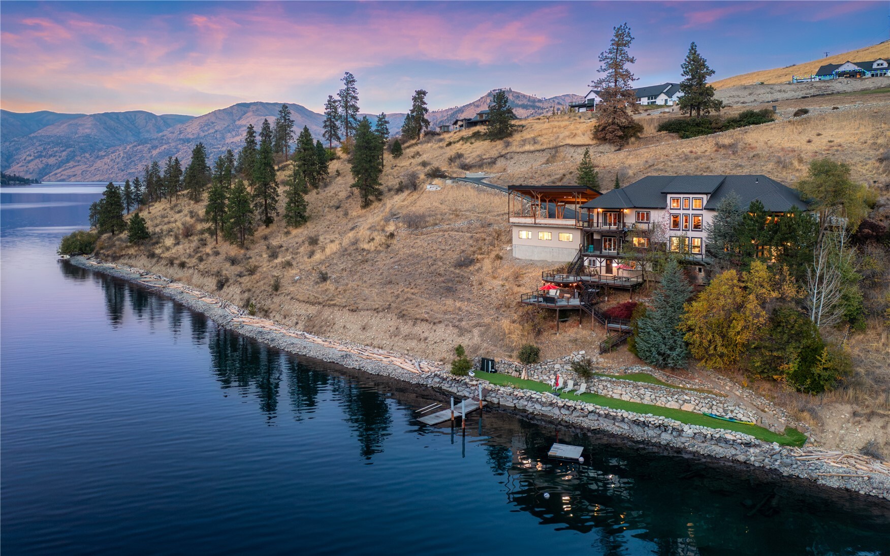 4740 Chelan Blvd
