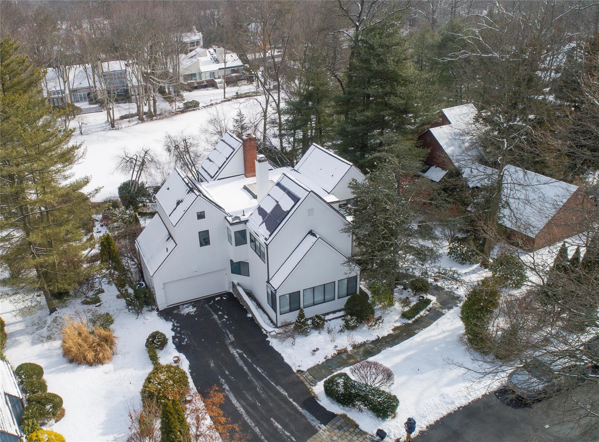 23 Harrows Lane