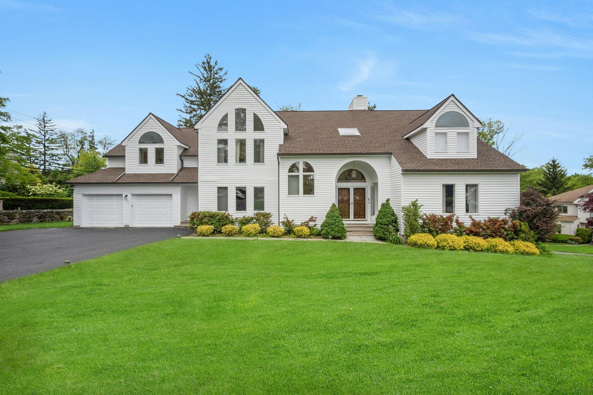1 Candlewood Court