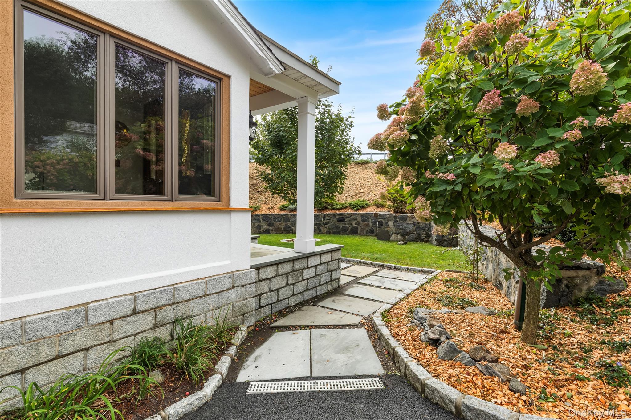 83 Ravensdale Road