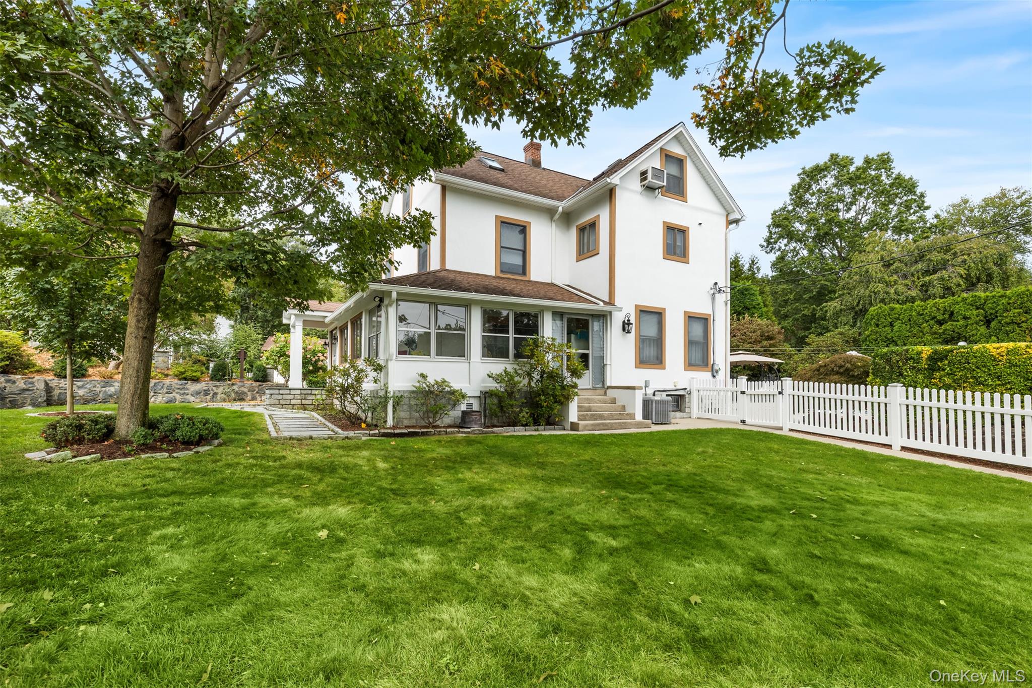 83 Ravensdale Road