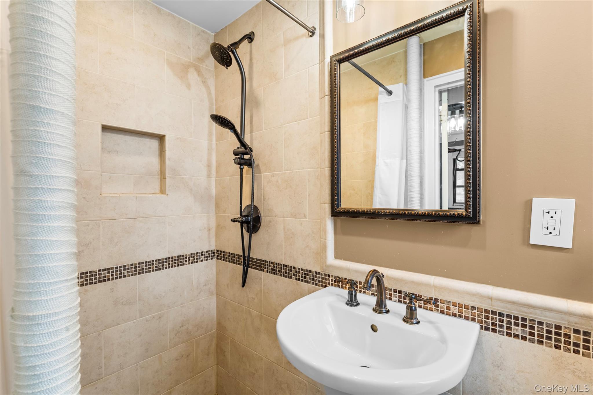 174 Garth Road Unit: TS