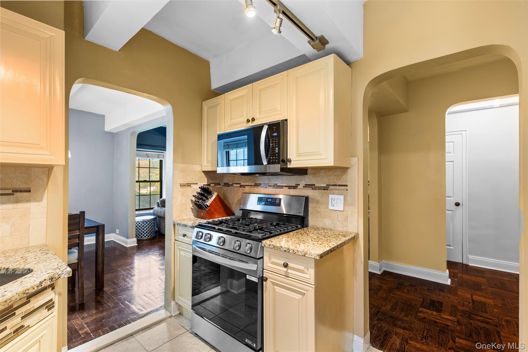 174 Garth Road Unit: TS