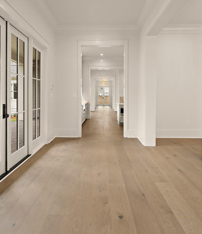 1214 S JAHNCKE Avenue