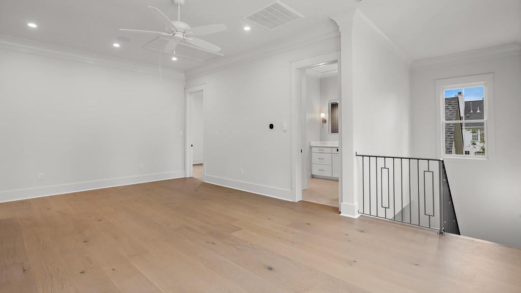 1214 S JAHNCKE Avenue